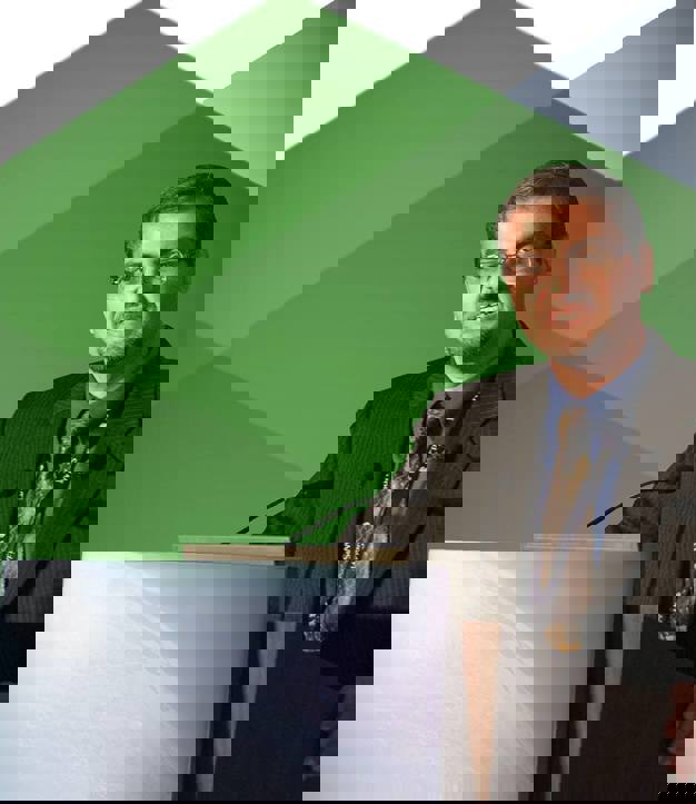 KAPSARC President participates in the World Energy Policy Summit, India, and Energy for Economics Seminar in Spain (2)